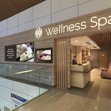 Hotel Plaza Premium Lounge  Sepang Exterior foto